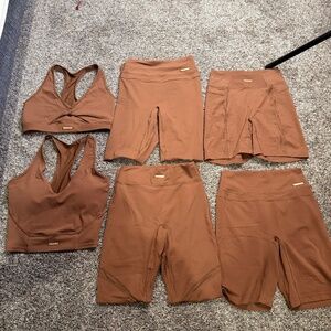 Gymshark set Whitney Simmons